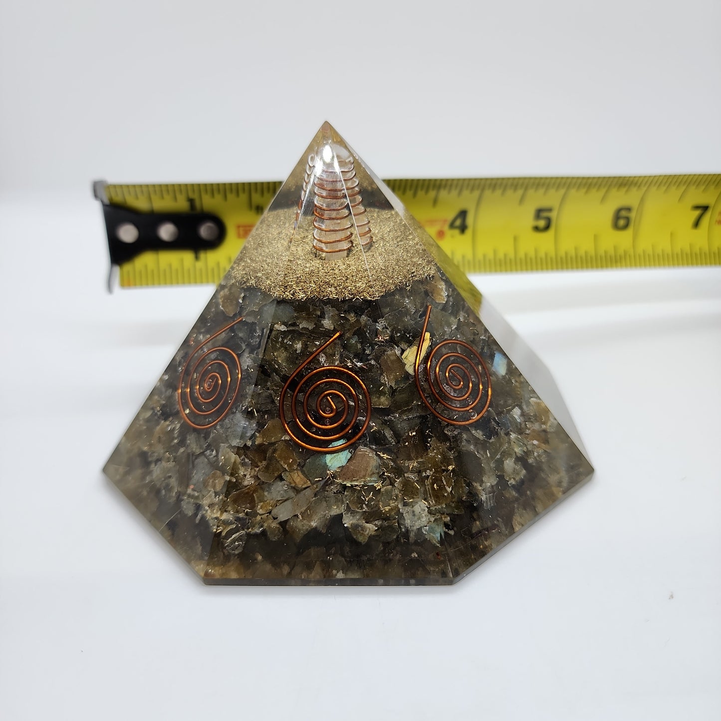 Orgone Generator Labradorite chips with Clear Quartz point