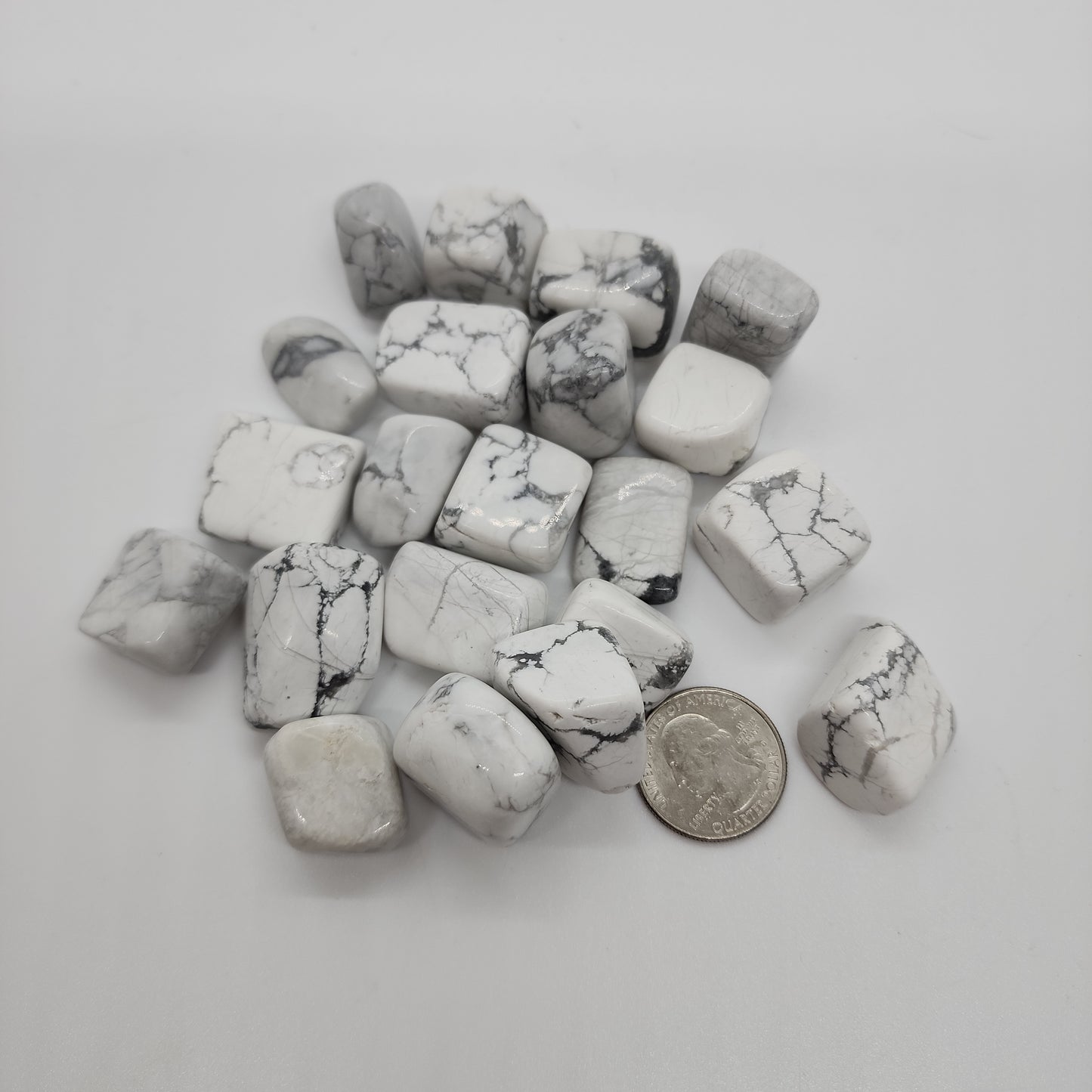 Tumble Howlite